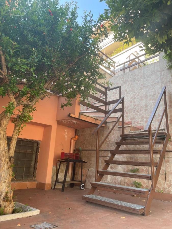 Comodo Loft Vicino La Metro Battistini Con Garage Roma Exterior foto